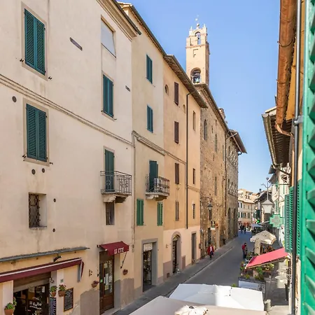 Corso Matteotti - Tuscany View