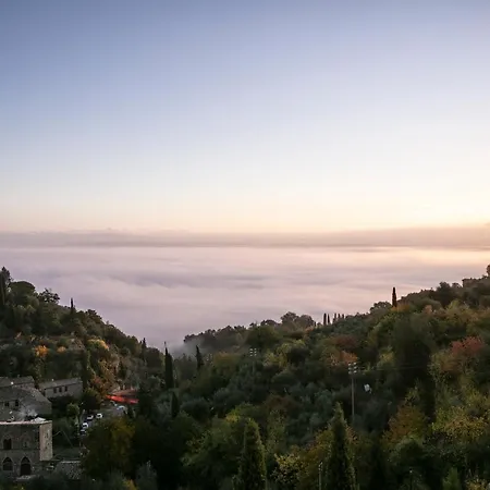 Tuscany View Guest house 3*